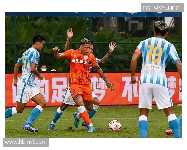 广州足球队状态揭秘:从训练到比赛的全景分析与展望 广州足球队状态揭秘:从训练到比赛的全景分析与展望