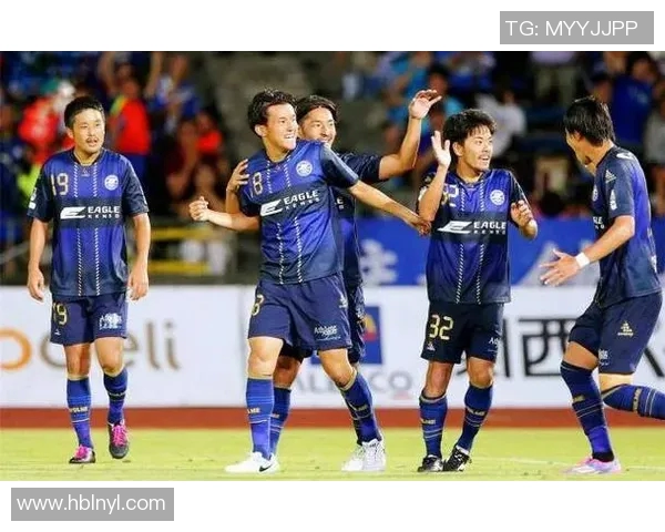 山形山神迎战广岛三箭力争主场胜利展现球队风采