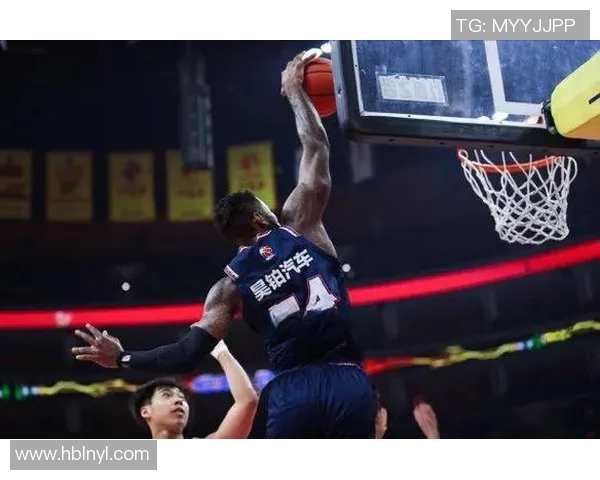 广东宏远与青岛激战正酣直播精彩瞬间不容错过