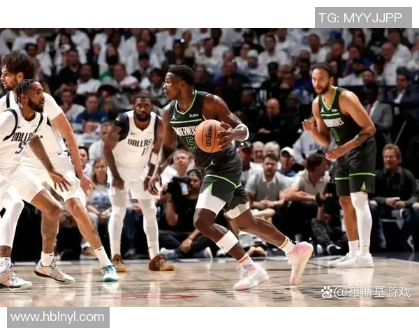 2018年勇士与独行侠激战回顾：巅峰对决中的精彩瞬间与战术分析