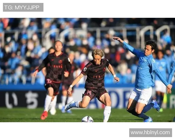 广岛三箭对阵磐田直播全程回顾与精彩瞬间分析