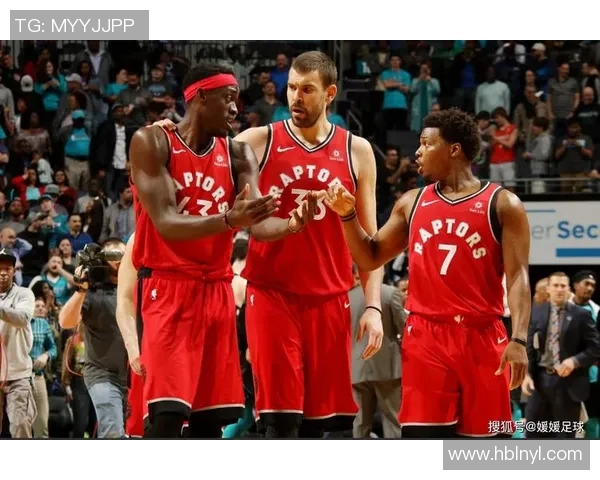 密尔沃基雄鹿VS对手的精彩对决回顾与分析